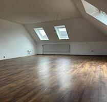 Geräumige 105m2 Einliegerwohnung mit Garten und 2 Stellplätzen - Eggebek