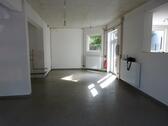 Foto - Gewerbehalle mit Büro, Garagen und Sozialräumen 170 qm