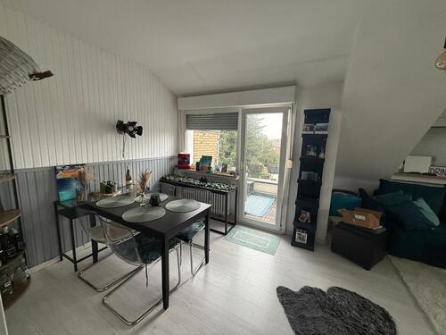 Foto - Helle 3-Zimmer-Dachgeschosswohnung mit Balkon in Neuss