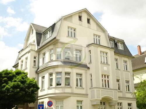 Foto - Stilvoll mit Balkon + Gartenanteil