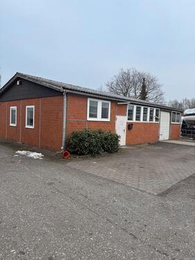 Foto - Gewerbehalle, Lagerhalle mit Büro in Finkenwerder zu vermieten