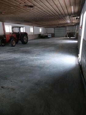 Foto - Lagerhalle * Lagerraum * Oldtimer * Garage