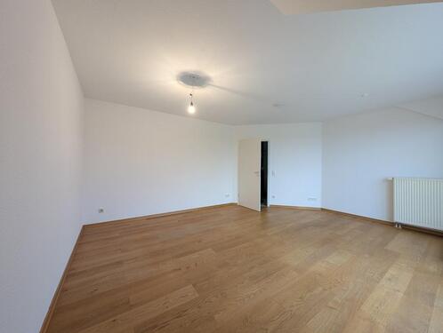 Foto - 3 Zimmer Dachgeschoßwohnung zur Miete in Königswinter