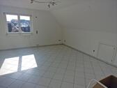 Foto - 1 Zimmer Dachgeschoßwohnung zur Miete in Wölfersheim