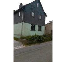 Schnäppchenhaus Thüringen - 18.000,00&nbsp;EUR Kaufpreis, ca.&nbsp; 118,00&nbsp;m&sup2; in Bad Lobenstein (PLZ: 07356)