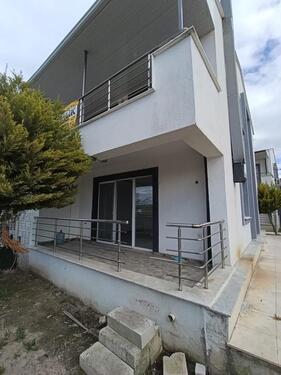 Foto - Villa in sarimsakli - 170.000,00&nbsp;EUR Kaufpreis, ca.&nbsp; 120,00&nbsp;m&sup2;