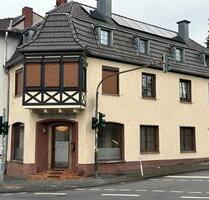 Ladenlokal in Toplage - 800,00&nbsp;EUR Kaltmiete, ca.&nbsp; 63,00&nbsp;m&sup2; in Königswinter (PLZ: 53639)