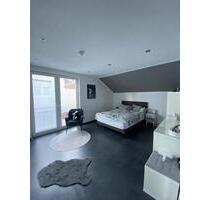 Modernes möbliertes Zimmer zu vermieten - Bad Friedrichshall