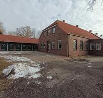 Einfamilienhaus in Alleinlage – Zetel-Idagroden