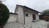 Foto - Freistehendes Einfamilienhaus zu vermieten, 152m², Garten, Garage