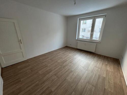 Foto - Geräumiges Wohnen im Erdgeschoss mit Balkon!