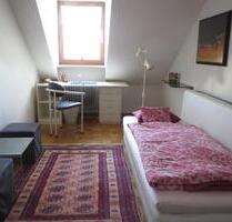 Zimmer möbl. eigene Dusche, WC, München Ost für WOCHENENDHEIMF