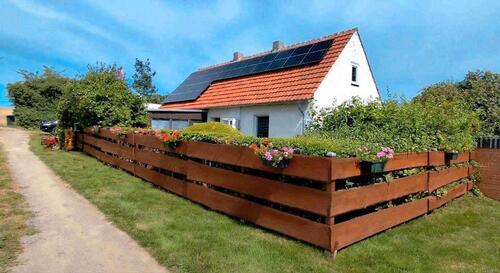Foto - Haus mit Photovoltaik nähe Ostsee vieles neu