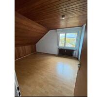 Ruhige 3 Zimmer Wohnung DG Bingen- Kempten Rheinnähe - Bingen am Rhein