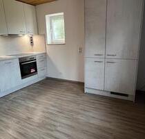 2,5 Zimmer Wohnung (EG) in Moosburg a.d. Isar frisch renoviert - Moosburg an der Isar