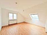 Foto - Moderne 2-Zimmer-Dachgeschosswohnung in Wieseck!