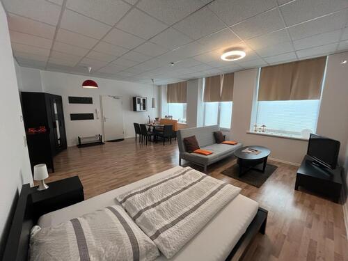 Foto - Großzügige, möblierte Einraumwohnung - ab 1 Monat möglich