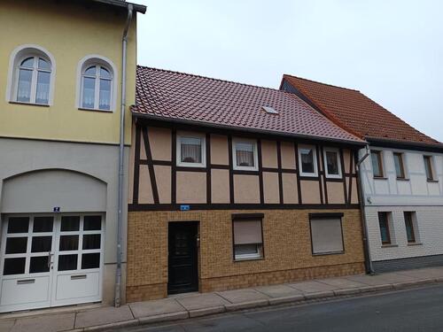 Foto - Einfamilienhaus mit großem Garten in 39387 Oschersleben