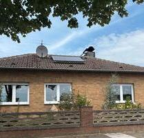 Freistehender Bungalow mit großem Garten von privat - Erkelenz