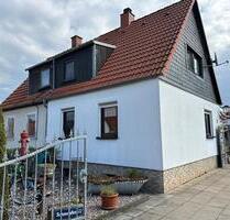 Feine DHH in Ohrdruf - 200.000,00&nbsp;EUR Kaufpreis, ca.&nbsp; 80,00&nbsp;m&sup2; in Ohrdruf (PLZ: 99885)