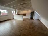 Foto - 4 Zimmer Wohnung - 1.070,00&nbsp;EUR Kaltmiete, ca.&nbsp; 102,00&nbsp;m&sup2;
