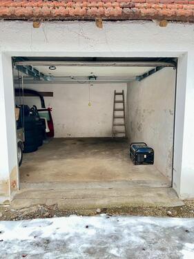 Foto - Garage zu vermieten! - 95,00&nbsp;EUR Miete,