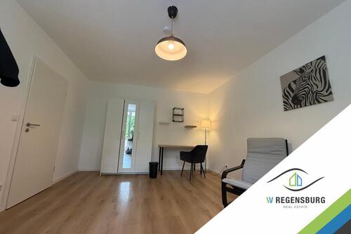Foto - ** geräumiges WG-Zimmer mit Balkon in München zu vermieten**