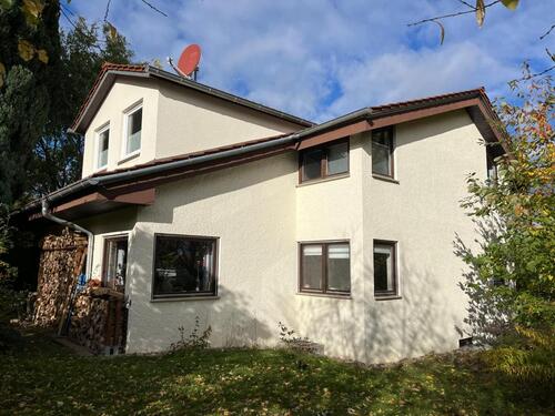 Foto - Schönes und großes Einfamilienhaus mit 6 Zimmern und 160 m² Wohnf