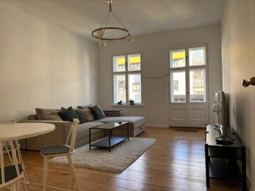 Foto - 2-Zimmer Wohnung möbliert Februar bis Juli zu vermieten