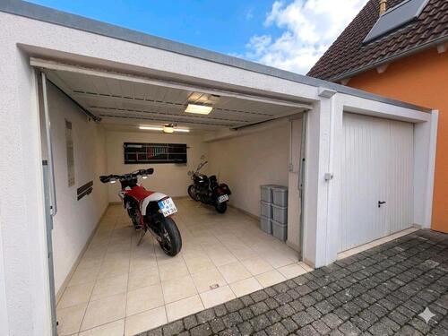 Foto - 7 Zimmer Einfamilienhaus zum Kaufen in Oberasbach