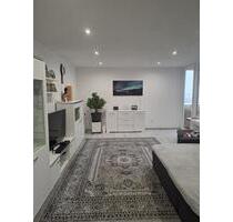 Renovierte 3-Zimmer Wohnung Balkon, Fernblick, EBK, möbliert - Coburg