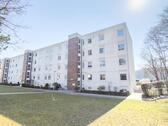 Foto - Renovierte 4-Zimmer-Wohnung mit Balkon und guter Raumaufteilung