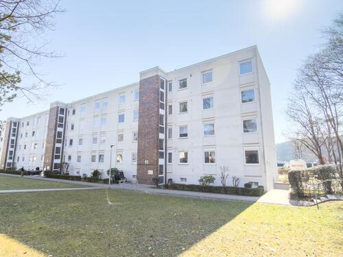 Foto - Renovierte 4-Zimmer-Wohnung mit Balkon und guter Raumaufteilung