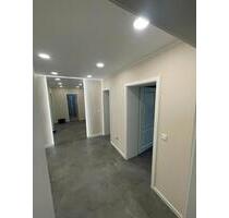 Erstbezug nach kompletter Sanierung – moderne 3-Zi-mit 3 Balkonen - Krefeld Benrad