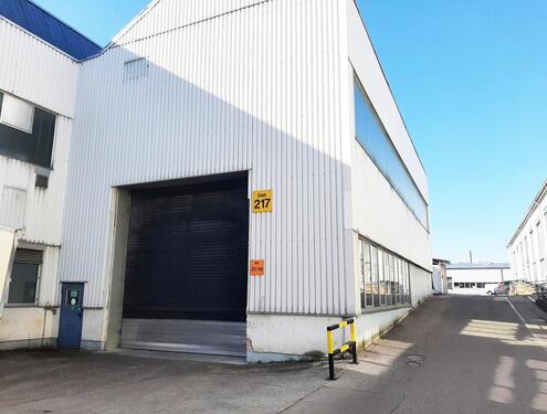 Foto - Perfekte Lagerfläche Rechteckig und ohne Säulen. Geb.217