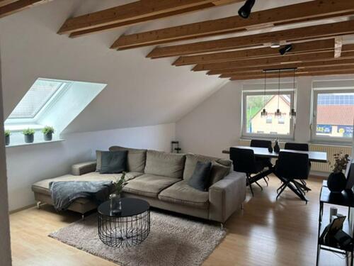 Foto - 3 Zimmer Dachgeschoßwohnung in Hausen bei Würzburg