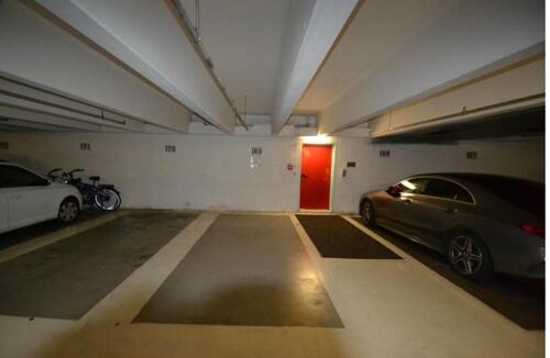 Foto - Stellplatz in TiefGarage- Fritz Meyer Weg 55