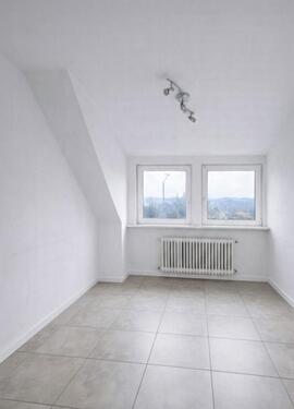 Foto - 3 Zimmer Dachgeschoßwohnung zur Miete in Wuppertal