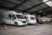 Wohnmobil Wohnwagen Boote Stellplatz überdacht Hallenstellplatz - Tangermünde