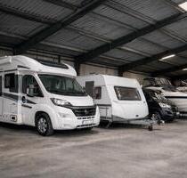 Wohnmobil Wohnwagen Boote Stellplatz überdacht Hallenstellplatz - Tangermünde Wohnmobil Wohnwagen Boote Stellplatz überdacht Hallenstellplatz - Tangermünde
