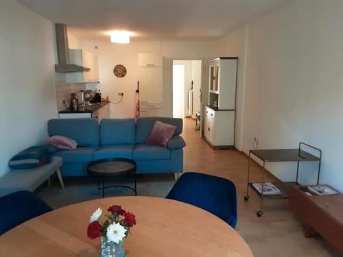 Foto - Freundliche,helle 2-Zi-Wohnung in zentraler Lage – ab 1.12.frei!