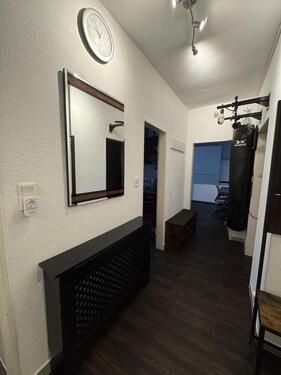 Foto - Möblierte 3-Zimmer-Wohnung (90 m²) mit Balkon, Klima & EBK – Nähe EZB