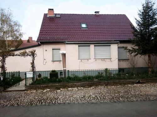 Foto - Einfamilienhaus Kindelbrück - 75.000,00&nbsp;EUR Kaufpreis, ca.&nbsp; 75,00&nbsp;m&sup2;