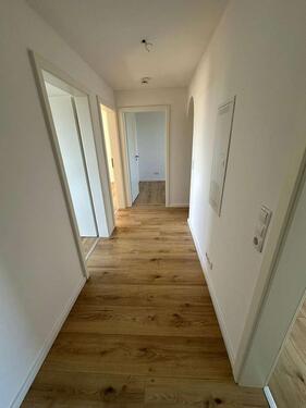 Foto - 4 Zimmer Dachgeschoßwohnung zur Miete in Wilhelmshaven