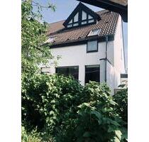 Wohnhaus in Geldern - 319.000,00&nbsp;EUR Kaufpreis, ca.&nbsp; 120,00&nbsp;m&sup2; in Kevelaer (PLZ: 47623)