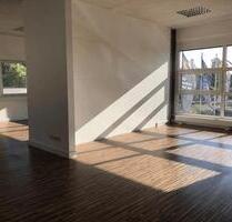 Helles Großraumbüro zur Miete in Laufeld – Ideal für moderne Unternehmen! - Bettenfeld