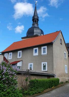 Foto - Einfamilienhaus mit Hof, Nebengelass und Garage in Wenigensömmern