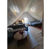 WG Zimmer in Frauen WG mit eigenem Bad + Etage ab 01. JUNI - Marburg Biegenviertel