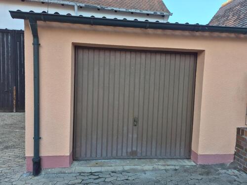 Foto - Einzelgarage zu vermieten - 75,00 EUR Miete,