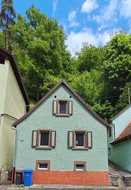 Foto - Frisch saniertes Einfamilienhaus mit Garten in Elmstein